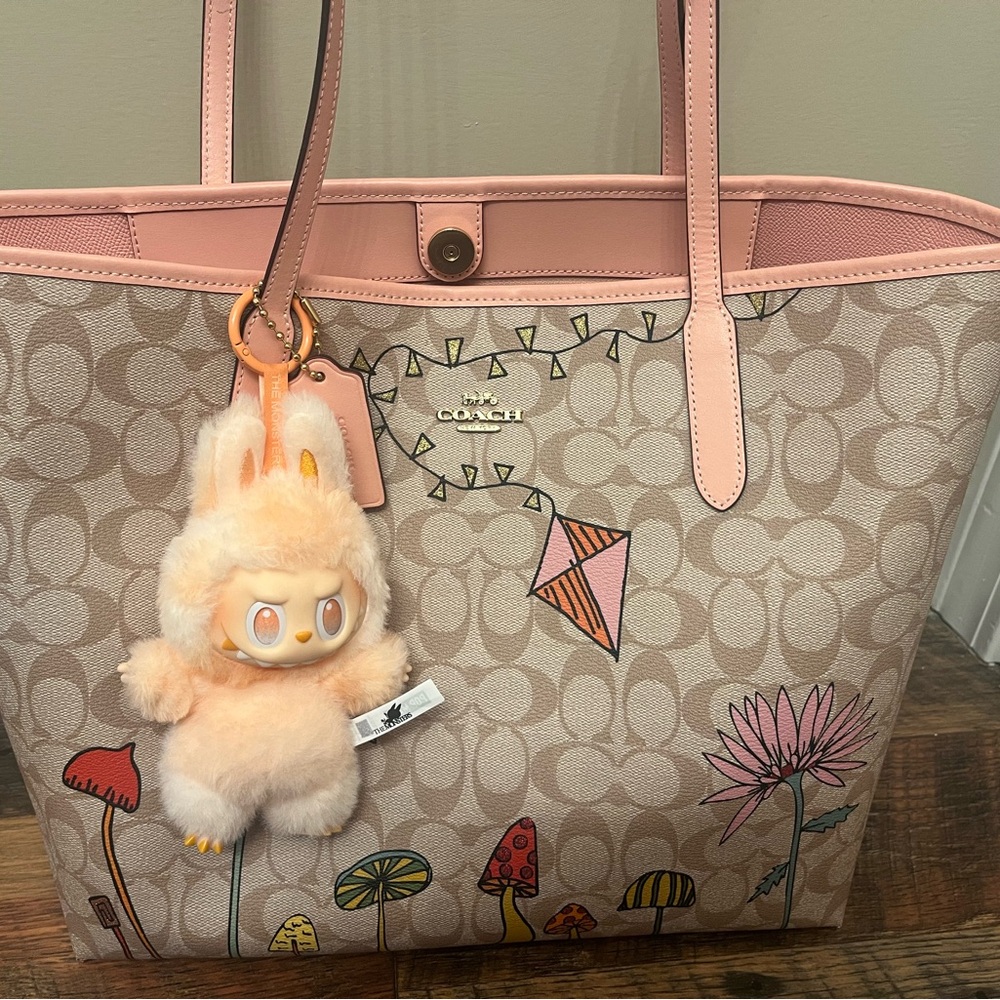 Coach Observed by Us City Tote